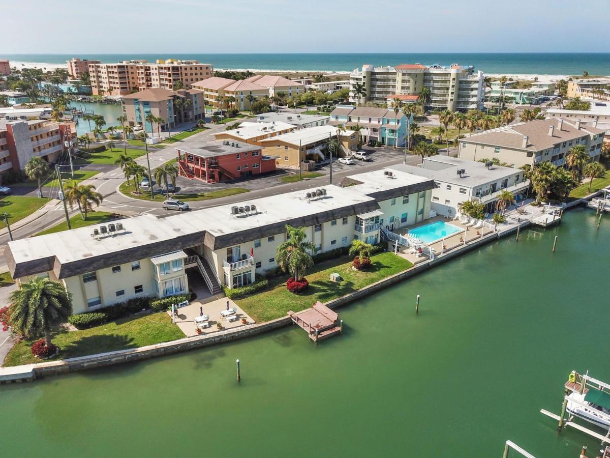 Funshine Pointe Capri Apartment Сейнт Пийт Бийч Екстериор снимка